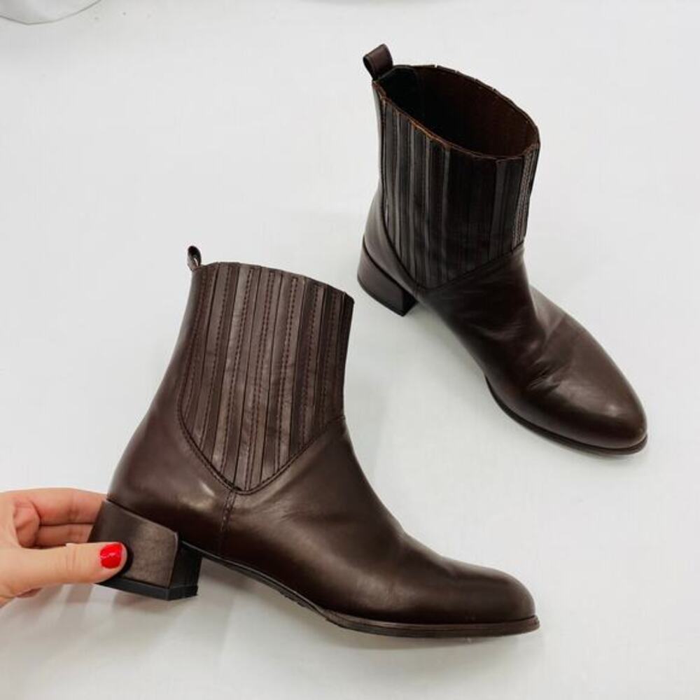 Stuart Weitzman slash brown leather ankle booties